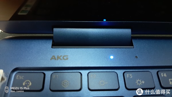干儿子AKG，超薄本不管是哪个干儿子都只能是干儿子