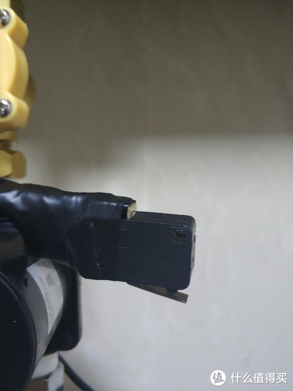 储水式热水器小型直流泵简单测试