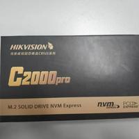 海康C2000 Pro硬盘外观展示(螺丝刀|散热贴)
