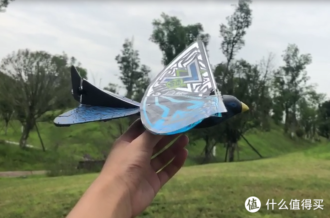 「测评儿童益智玩具」：一款能锻炼注意力，平衡力的黑科技飞行玩具——幻翼鸟