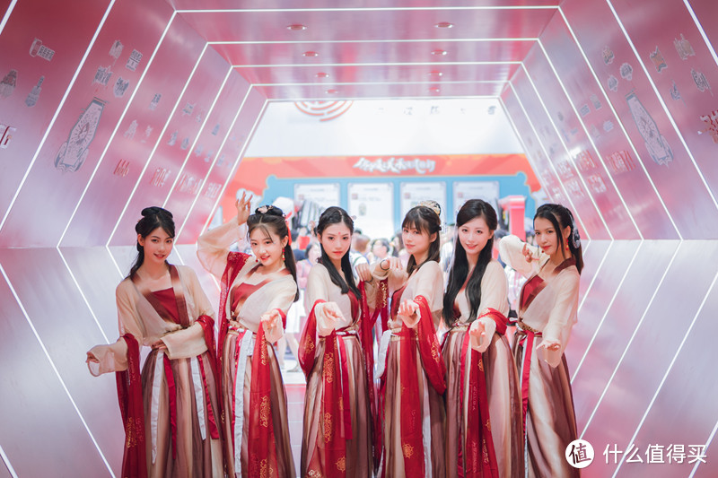 带你一篇看完CJ的Showgirl与Coser！上海ChinaJoy2019游场实拍