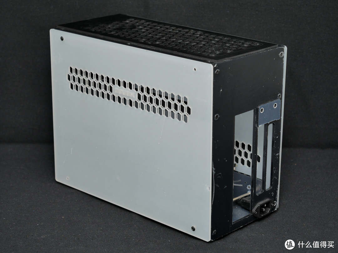 我的ITX换新升级：乔思伯A4水冷机箱+R5 3600 RX5700升级装机