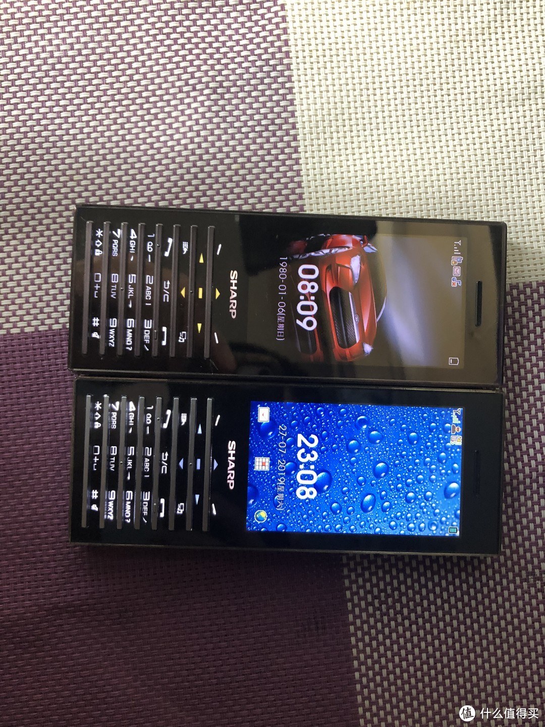 夏普SH5020C和夏普SH5010C，你没见过的闪闪发亮的手机