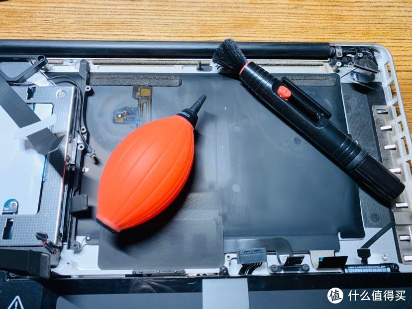 老当益壮！给2012年款MacBookPro15更换散热硅脂作业