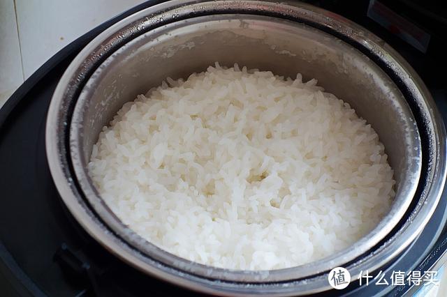 低糖饮食健康生活：家用臻米脱糖降糖电饭煲，让你从此远离肥胖