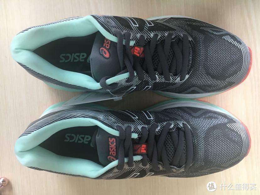 赚了一个亿——跑鞋之王Asics gel-nimbus 19简单开箱