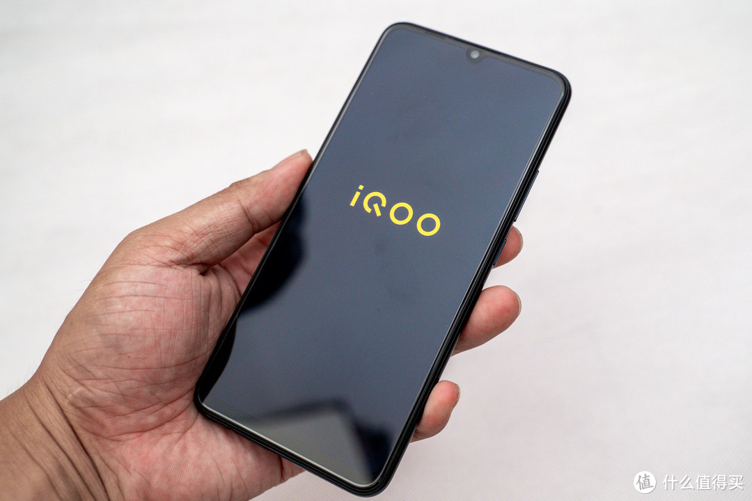 照亮你的美：iQOO Neo 智能手机 8GB+128GB 体验测评！原来vivo也不错！