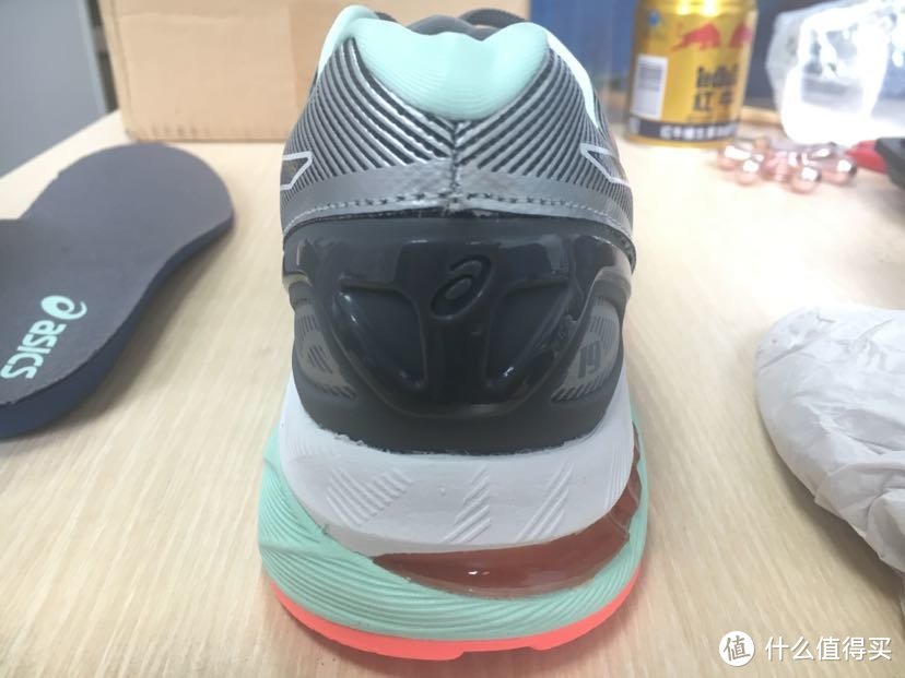 赚了一个亿——跑鞋之王Asics gel-nimbus 19简单开箱