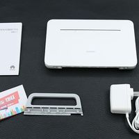 华为移动路由4G路由2 Pro外观展示(电源线|支架|机身|面板|按键)