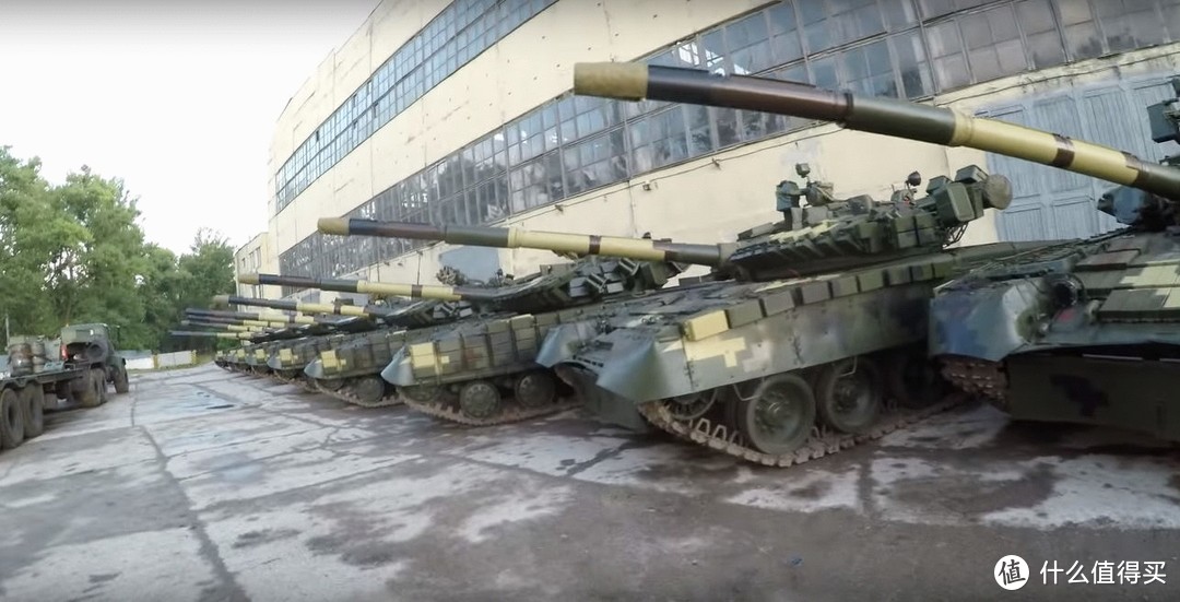 哈尔科夫莫洛佐夫坦克设计局，前身为哈尔科夫共产国际工厂(183厂)。现为乌克兰主要军工生产企业之一。