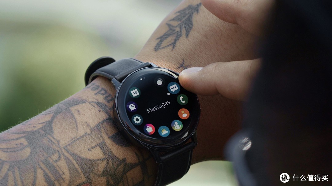 三星新品Galaxy Watch Active 2,触摸旋转表盘真香！