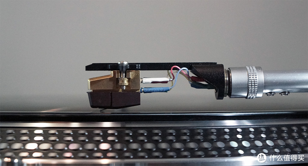 黑胶科学 | 从发烧友的角度去体验锋梭T80专业黑胶唱机