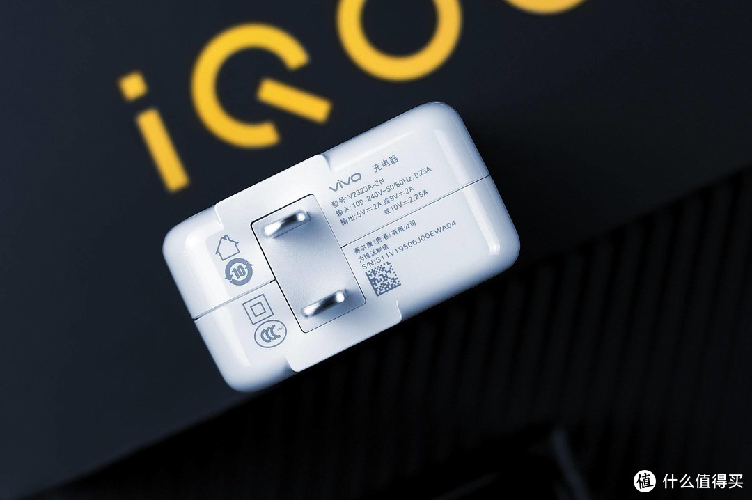 iQOO Neo深度体验：一台颇具性价比的千元机，颜值与性能皆可“盘”