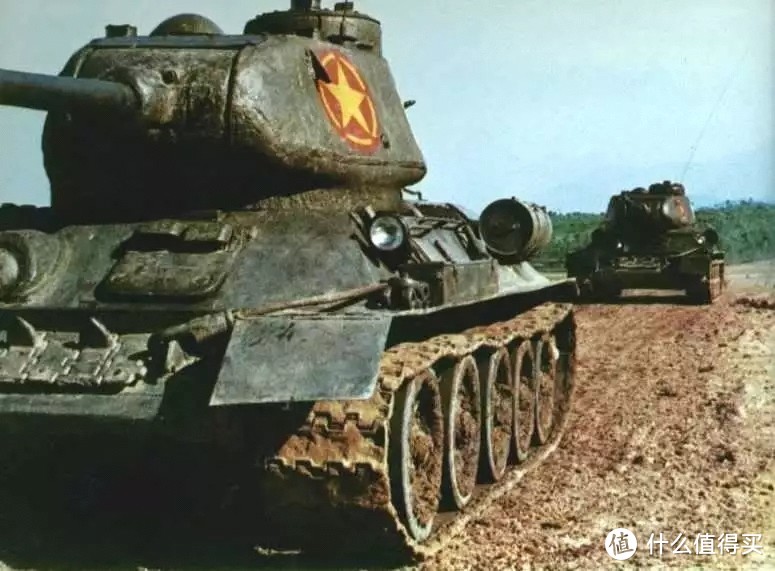 越南战争中，越南人民军的T-34/85