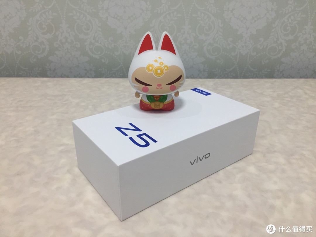 有颜有实力的三摄手机！vivo Z5 手机开箱试用