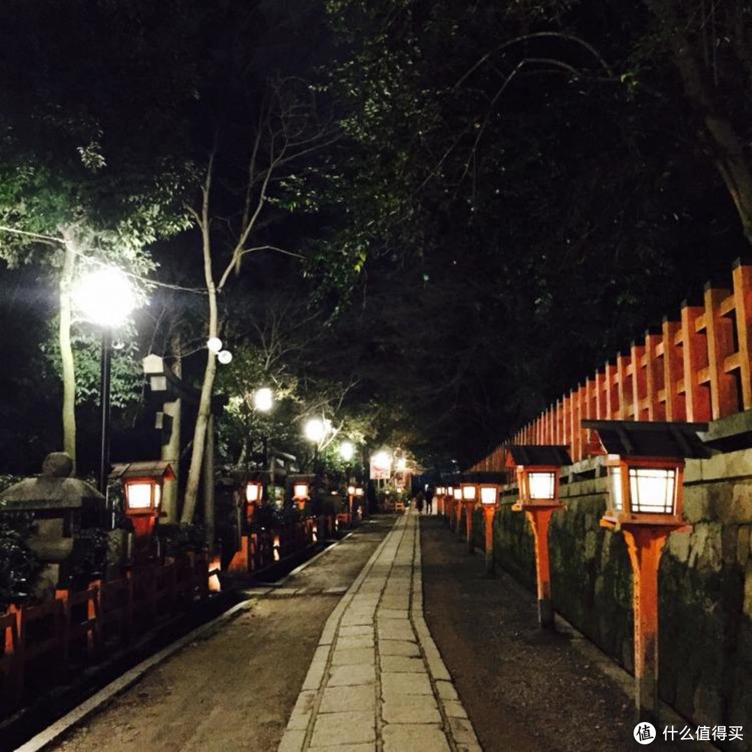 夜游八坂神社　拍摄地点：京都