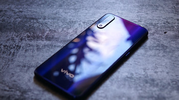 大碗实惠分量足——vivo Z5智能手机