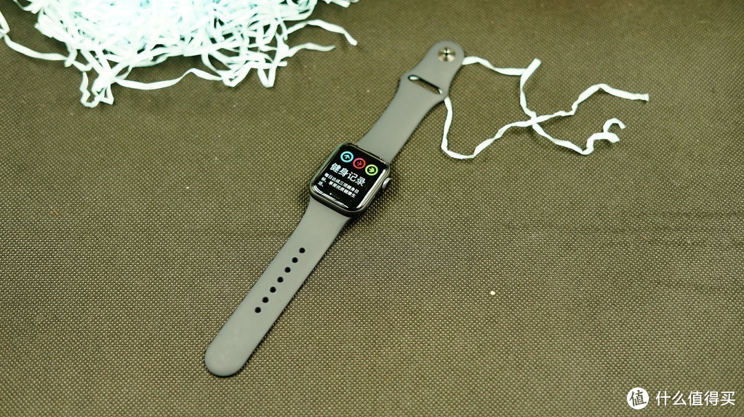 不仅仅是时尚：体验Apple Watch Series 4智能手表 GPS款 40毫米深空灰色