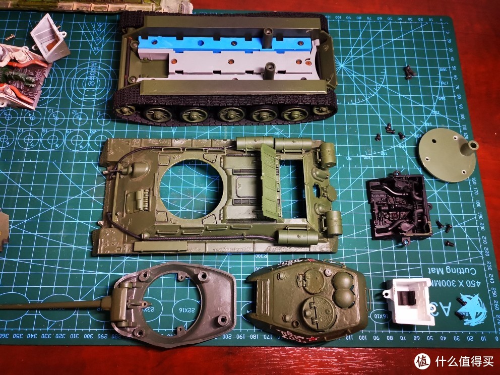 FOV 1:32 T-34/85 中型坦克