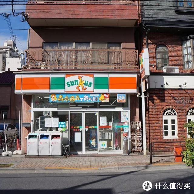 凌晨3点，回家路上的便利店