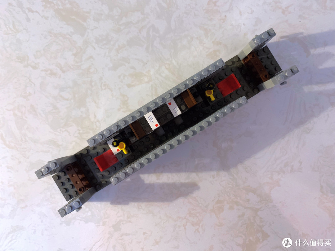 LEGO 10020、10022和10025 圣太菲“超级酋长号”