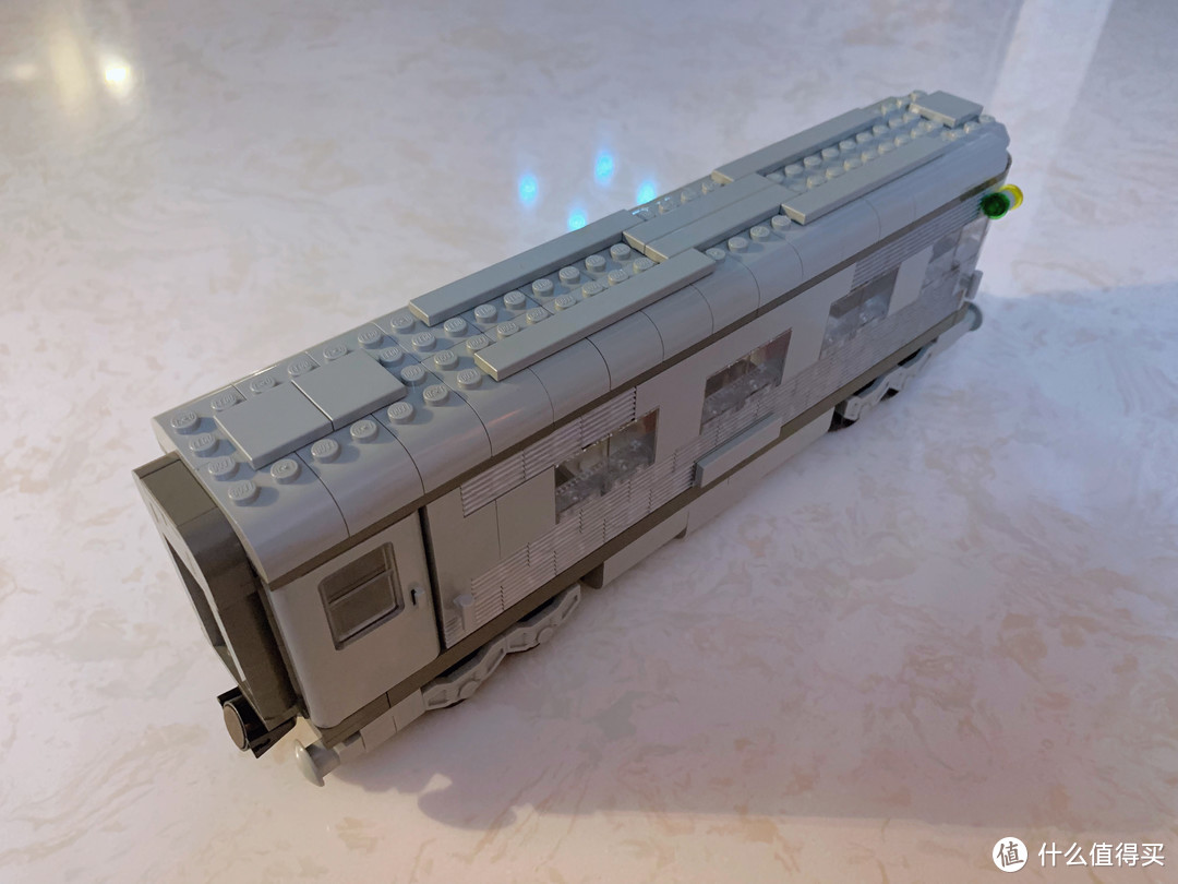 LEGO 10020、10022和10025 圣太菲“超级酋长号”