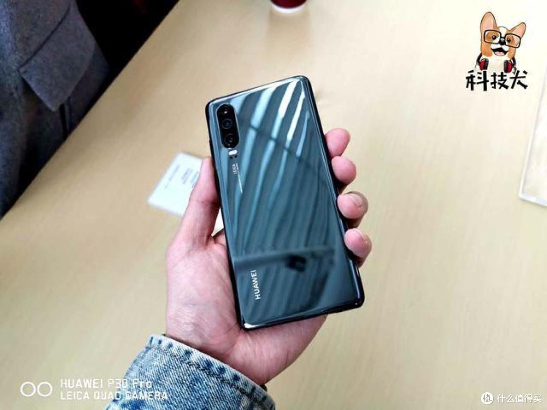 华为智能眼镜首批预售开启 日本三大运营商恢复销售华为手机