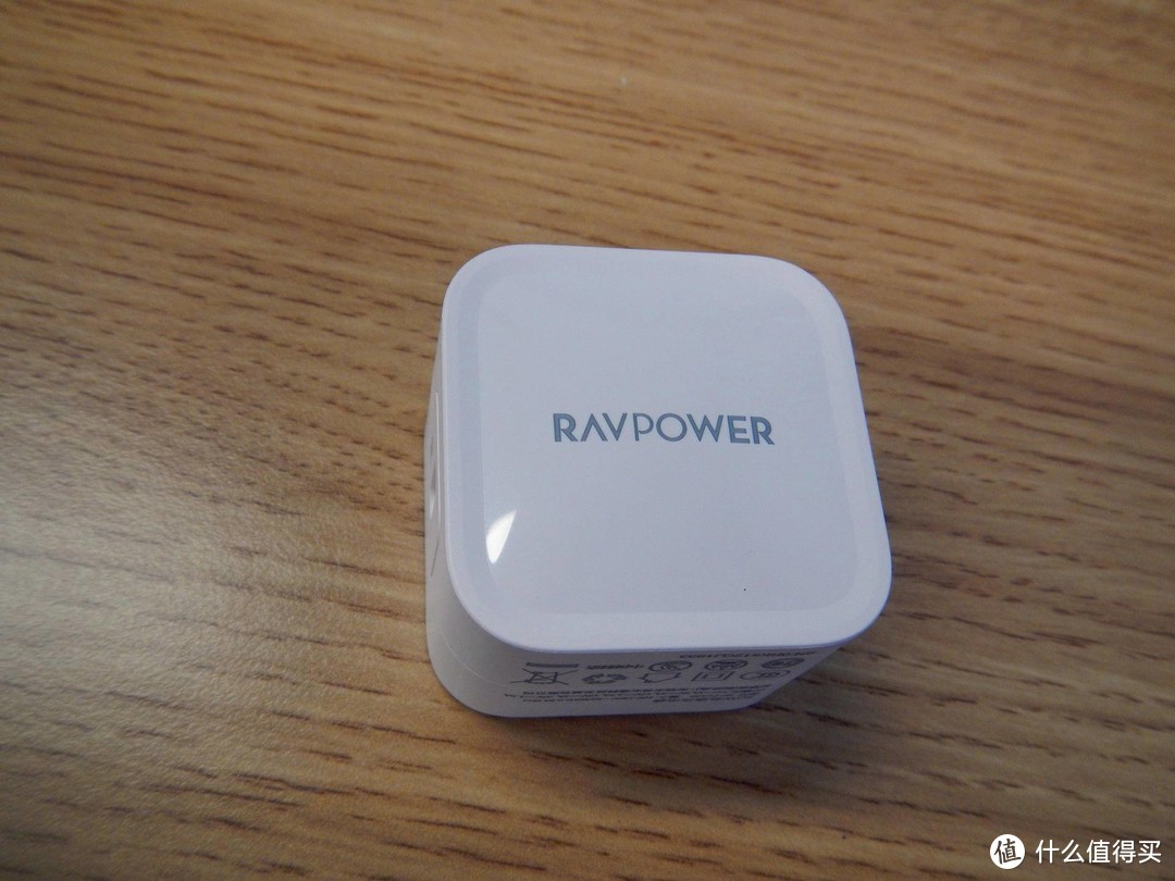 喜入快充组合，RAVPower 30W氮化镓充电器+C2L快充线