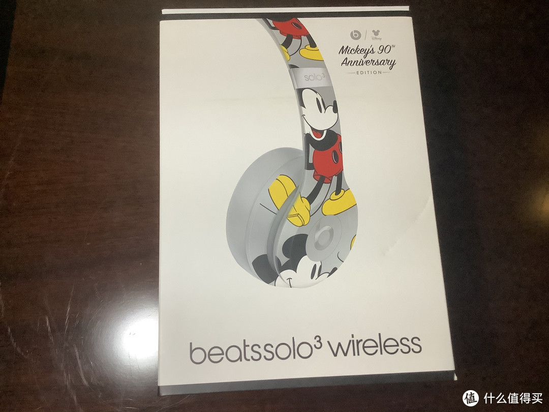 Beats solo3 wireless 米奇90周年纪念定制款（IPAD教育优惠）