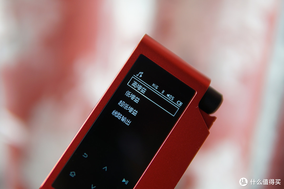 颜值爆表的准旗舰HiFi音乐播放器—HIFIMAN R2R2000红衣太子评析
