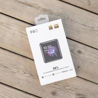 FiiO M5播放开箱说明(数据线|尺寸|屏幕|机身|接口)