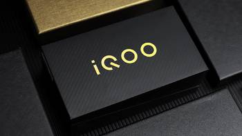 vivo  iQOO Pro手机包装细节·(配件|数据线|说明书|全面屏|摄像头)