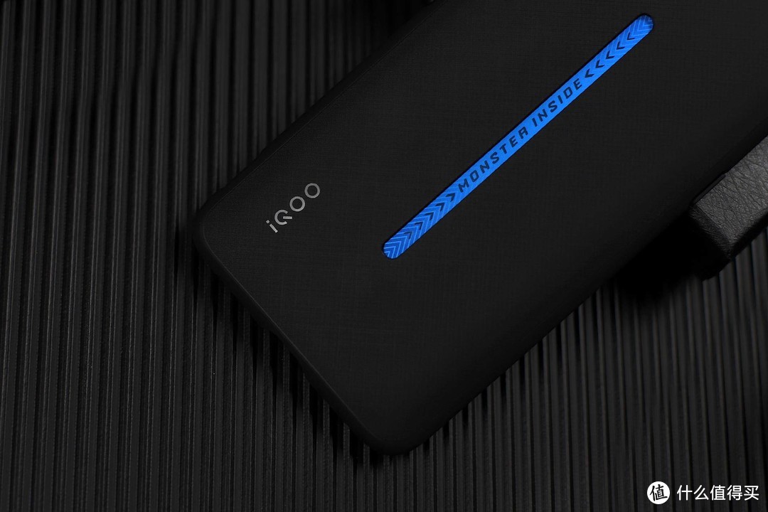 iQOO Pro体验：不光有5G版，还有性价比突出的4G版本