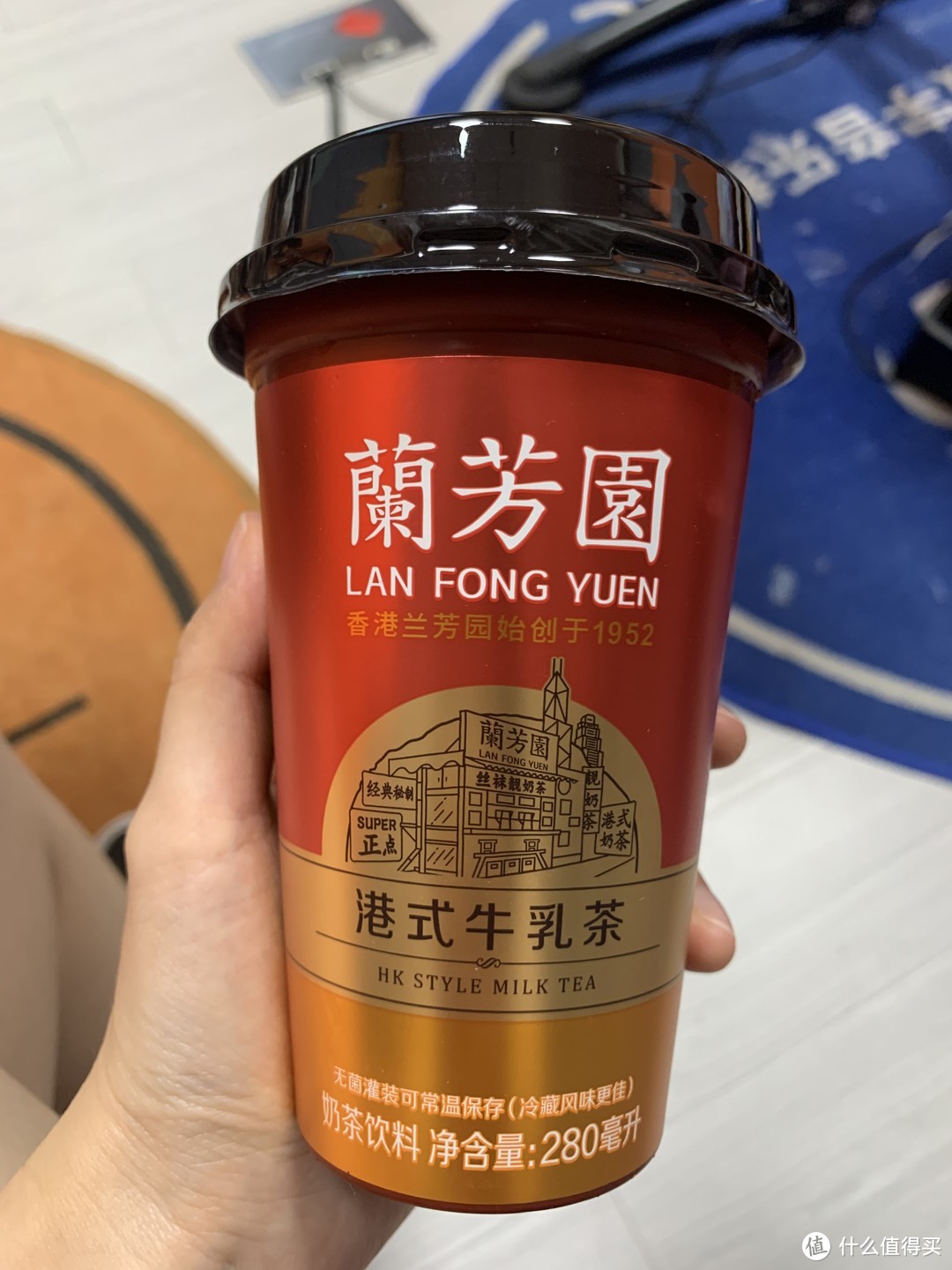 兰芳园又出新品，奶茶大神的鸳鸯做得怎样？