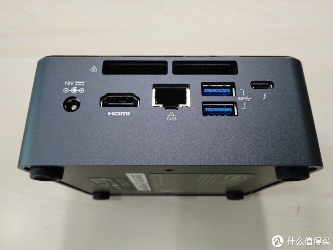 拾获的一台INTEL NUC 简单晒单拆解