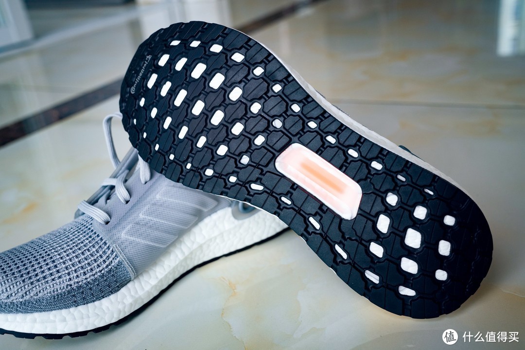 出街好鞋——阿迪达斯 UltraBOOST 19m 双开