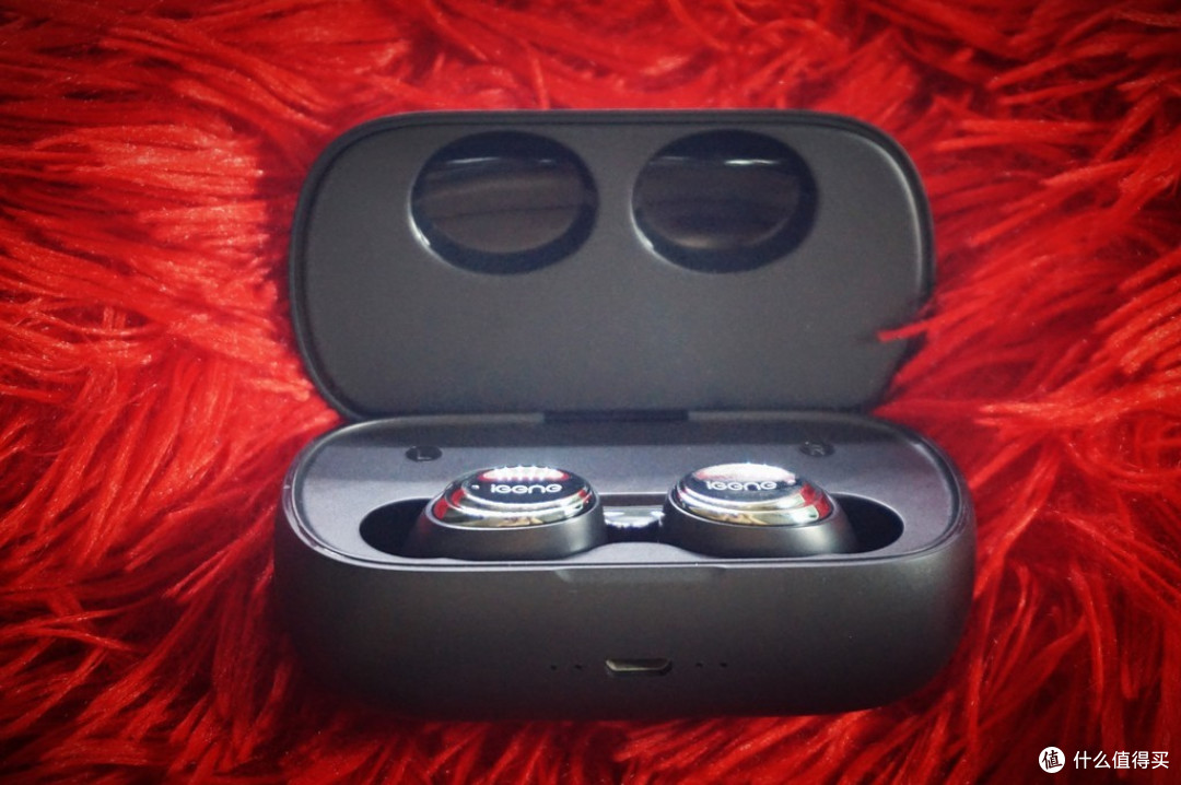 游戏就是要这么没有束缚击音月神z3真无线游戏蓝牙耳机评测