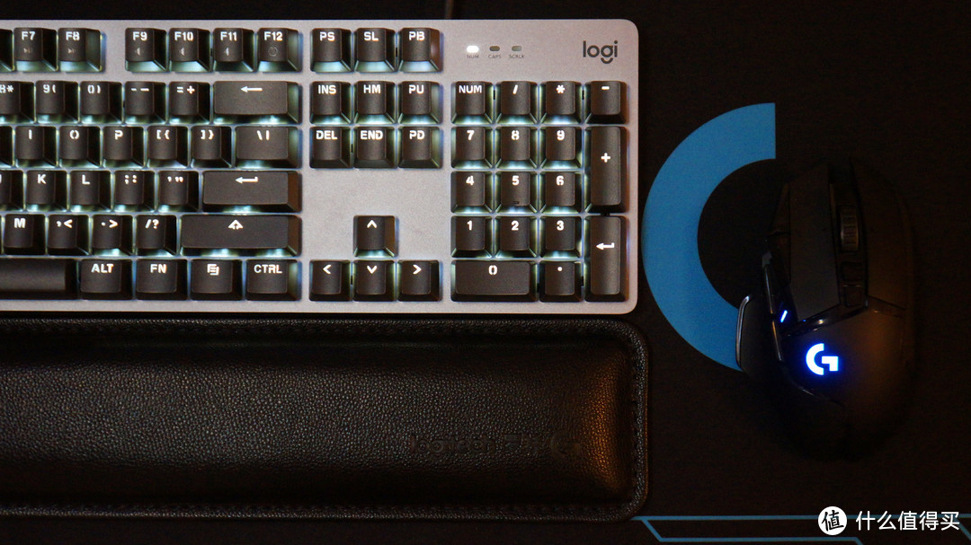 简约不简单,低调有内涵——Logitech 罗技 K845 背光机械键盘