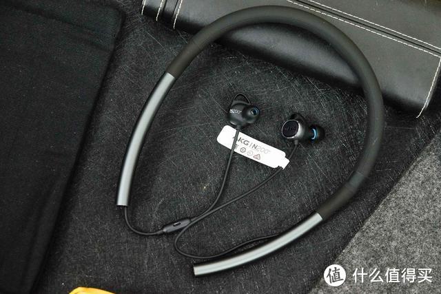 AKG N200nc颈挂蓝牙耳机体验：好音质，智能自适应降噪新势力