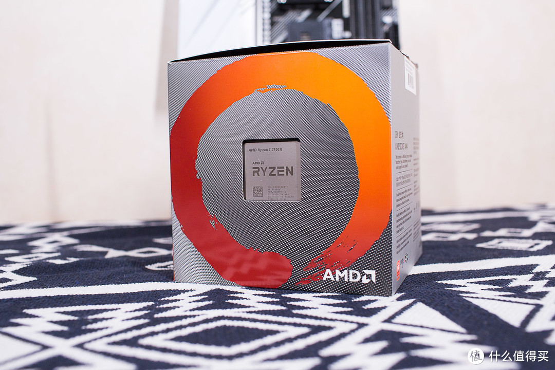 AMD YES!一台白色高性能主机搭建分享
