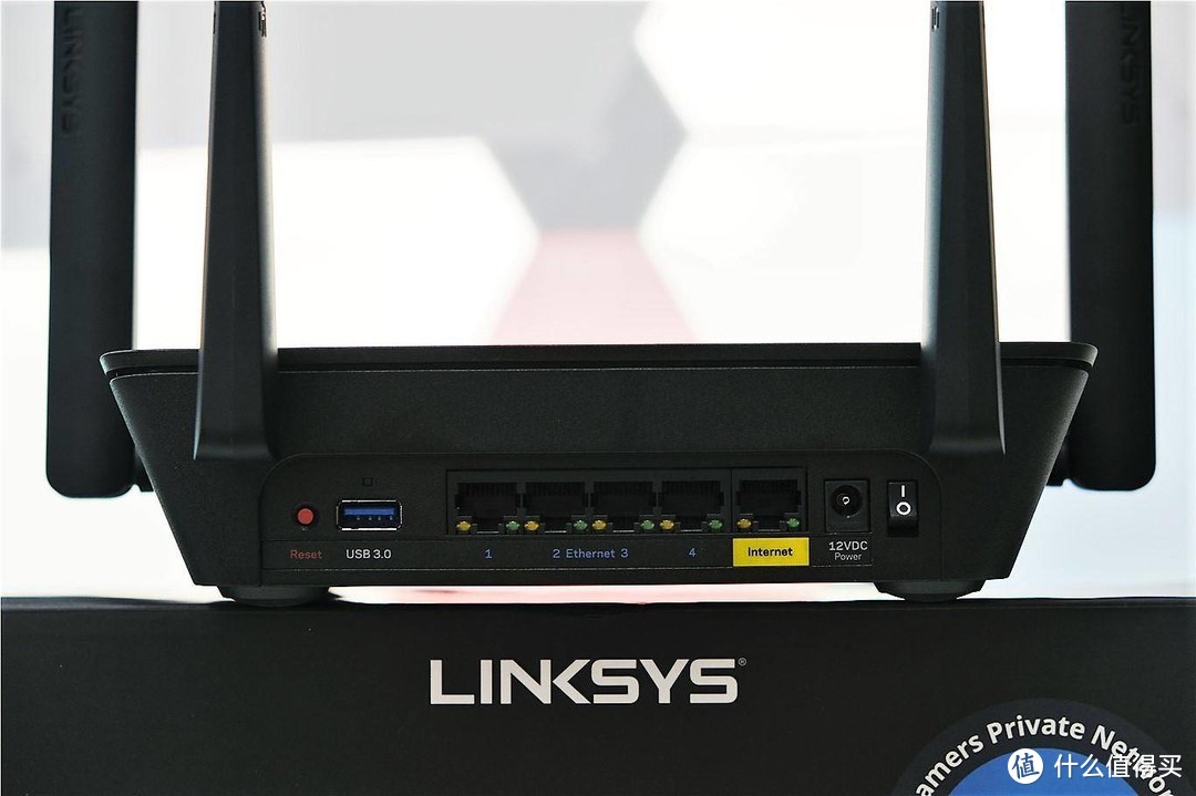 告别卡顿：Linksys领势 MR8300路由器