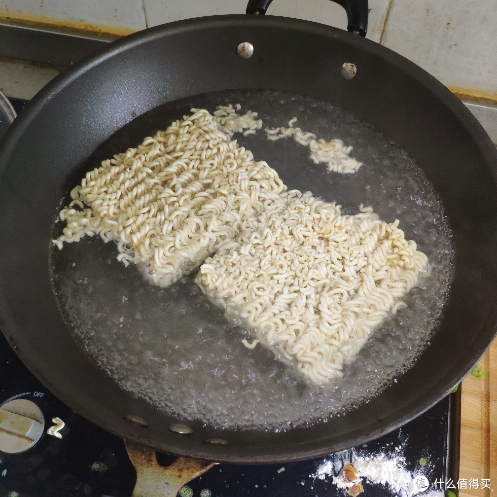 十大（9款）进口泡面试吃横评