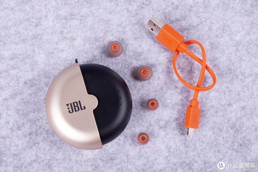 JBL C330TWS无线耳机上手简评