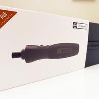 wiha zu Hause电助力螺丝刀外观展示(加长杆|刀头|充电线|充电口|手柄)