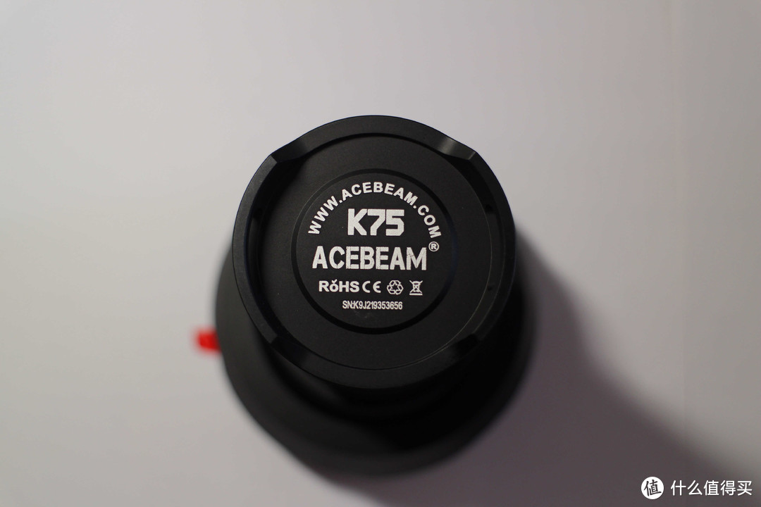 远射型手电旗舰之作 ACEBEAM  K75 开箱体验