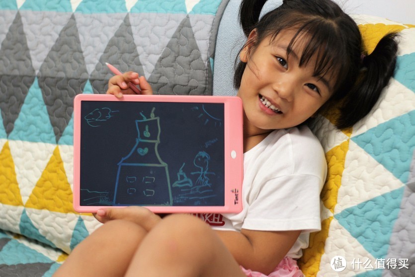 TintZone（绘特美）T2儿童液晶画板：真实画笔触感、彩色柔性屏