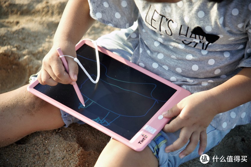 TintZone（绘特美）T2儿童液晶画板：真实画笔触感、彩色柔性屏