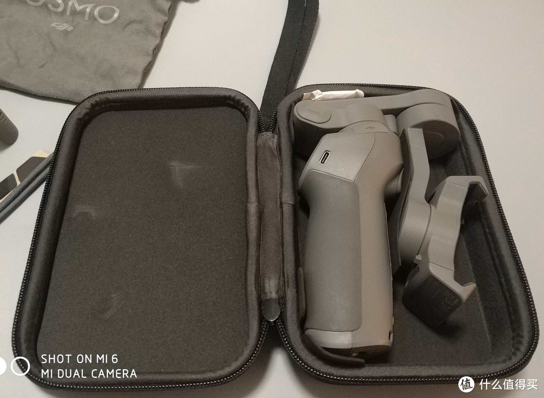 初识--大疆 Osmo Mobile 灵眸手机云台3