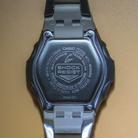 卡西欧 MTGM900DA-8CR手表外观展示(后壳|表带)