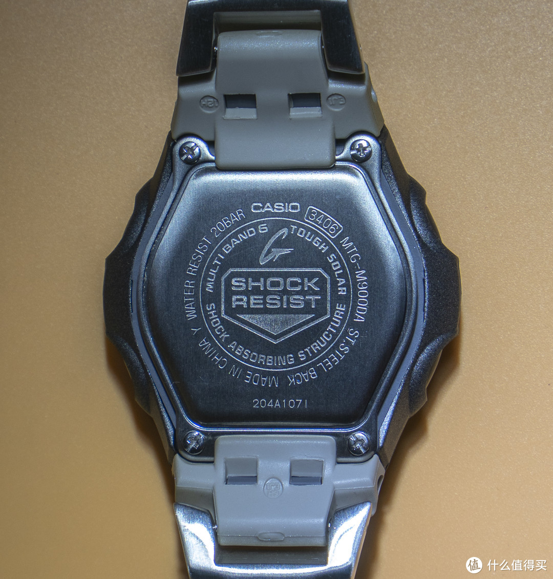 开箱体验一块可能是“史上最丑”的G-Shock MTG——Casio MTGM900DA-8CR